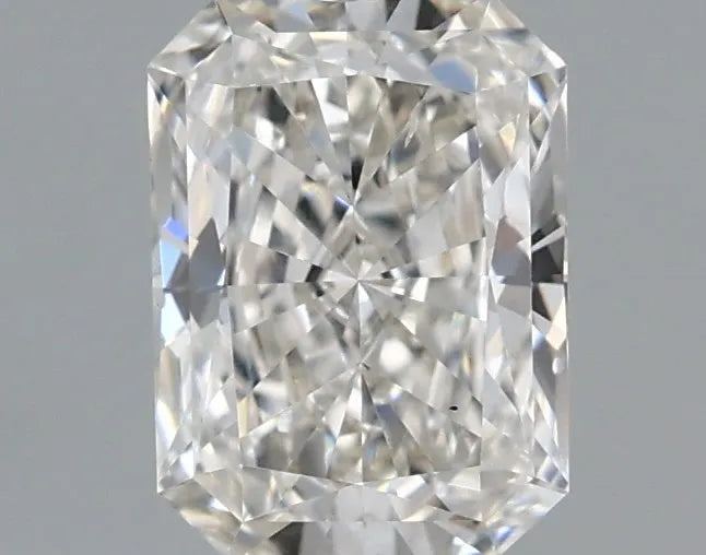 1.06ct Radiant Lab Grown Diamond (Colour G, Clarity VS2, IGI Certified)