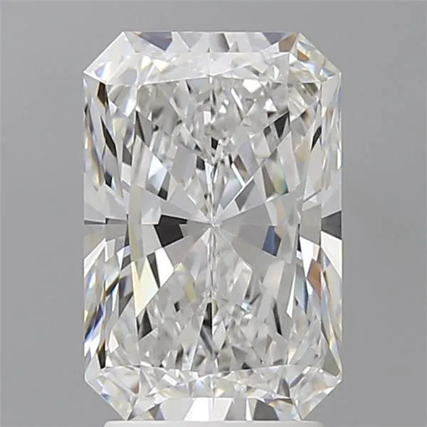 3.00ct Radiant Lab Grown Diamond (Colour E, Clarity VVS2, IGI Certified)